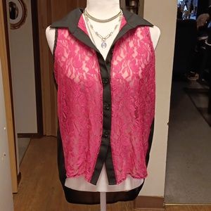 MEGA HI LOW HOTPINK AND BLACK LACE TOP